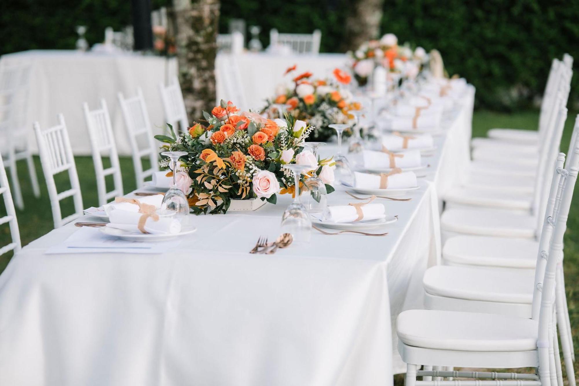 Kc Grande Resort Koh Chang Exterior foto A table set for a wedding reception